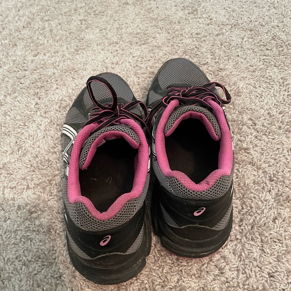 Womens tennis shoes - Picture 4 of 6